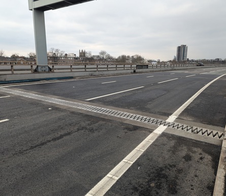 Costain completed the complex installation of seven expansion joints
