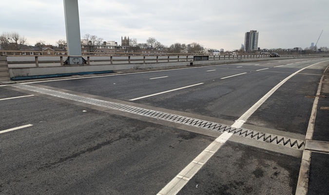 Costain completed the complex installation of seven expansion joints