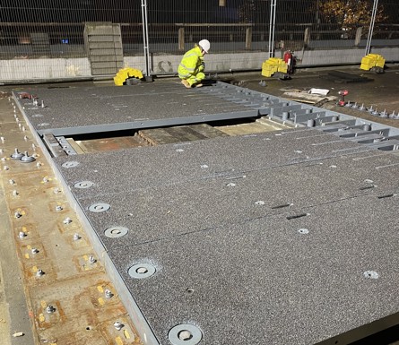 Costain A40 Westway Cover Plate Installation Resized 2