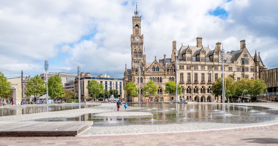 Bradford City Hall Shutterstock 2024400647