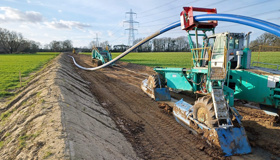 Pipe plough installation
