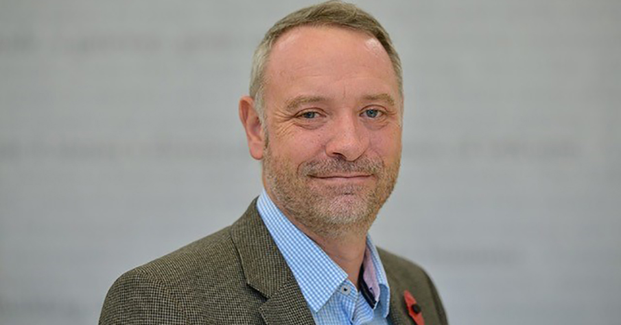 Bob Anstey headshot