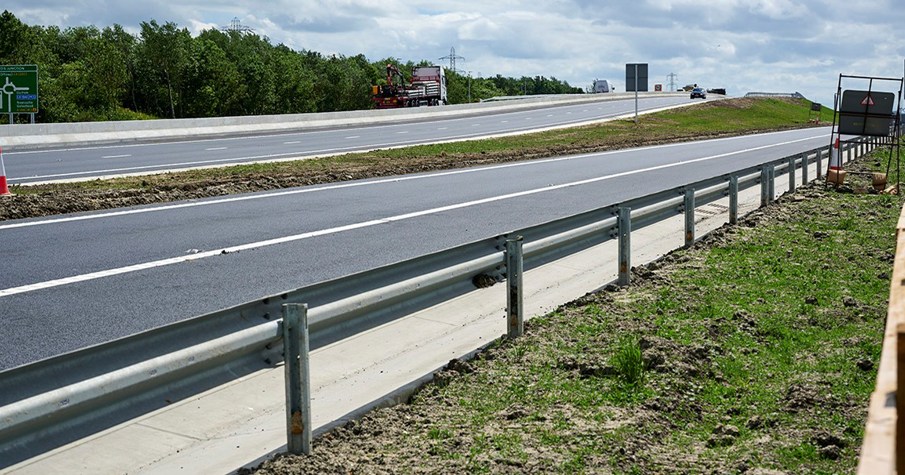 A19 roadside photo